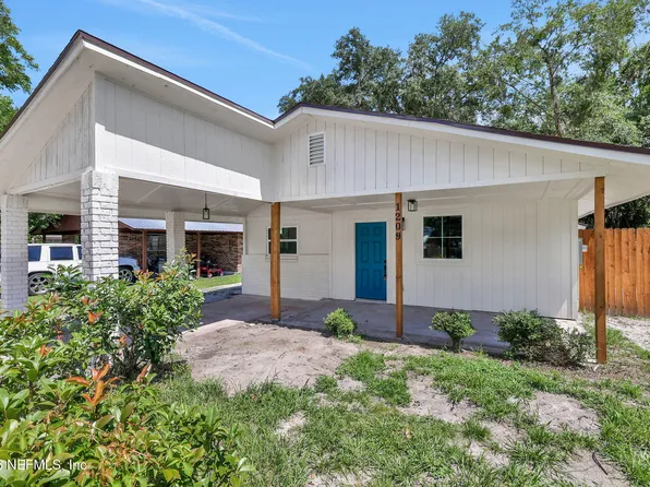 1209 SPRUCE Street, Green Cove Springs, FL 32043