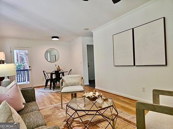4th image of 2632 Laurel Ridge Dr