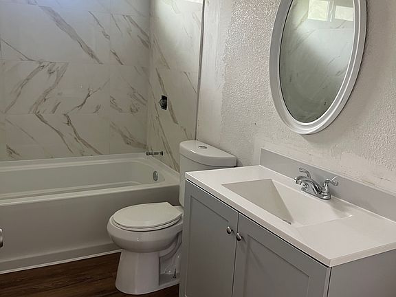 Hall guest bath