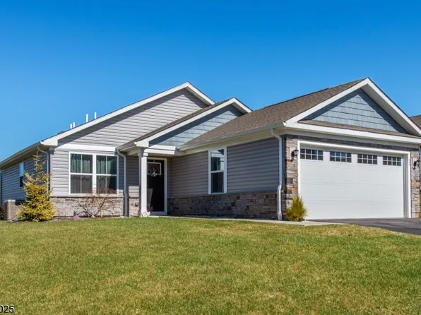 62 Coventry Rd, Hardyston Twp., NJ 07419
