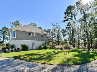 11 Pilot House Rd, Saint Helena Island, SC 29920
