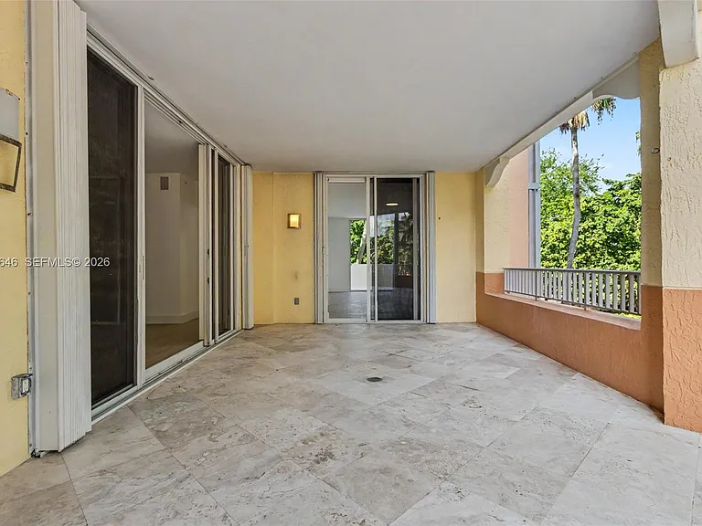 731 Crandon Blvd #208 — Photo 27