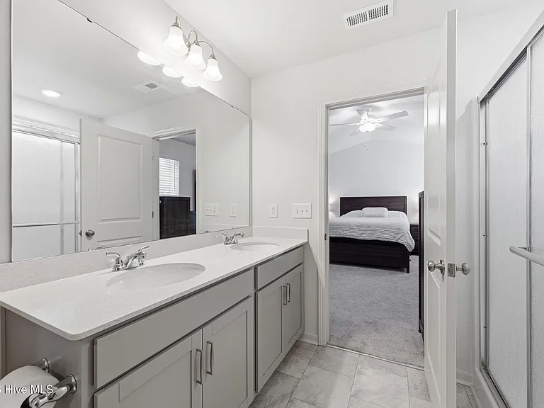 305 Ruby Baird Dr #12 — Photo 17