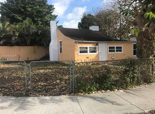 999 NW 109th St, Miami, FL 33168