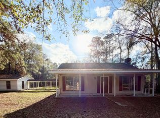 628 Telly Rd, Picayune, MS 39466