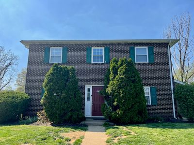 1362 Blue Jay Dr, Lancaster, PA, 17601