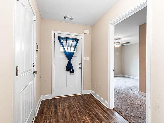 4th image of 107 Red Tail Cir