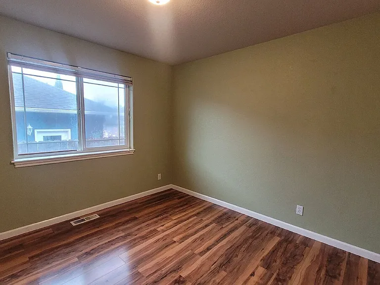 310 Village Dr — Photo 12