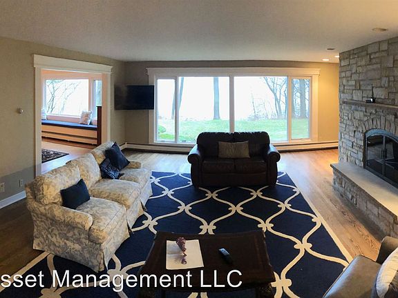 5th image of 10130 N Sheridan Dr