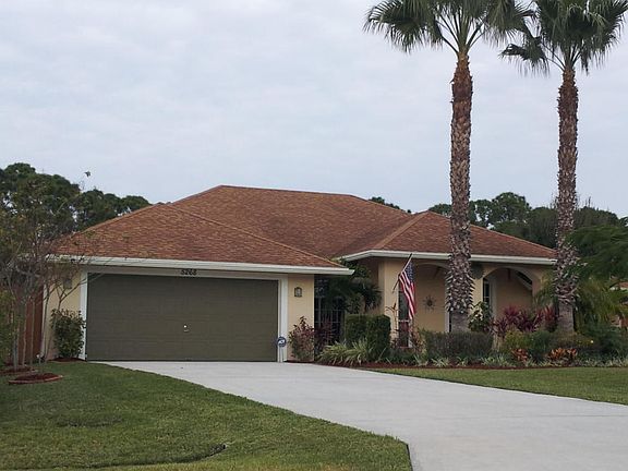 3rd image of 5268 NW West Lovett Cir