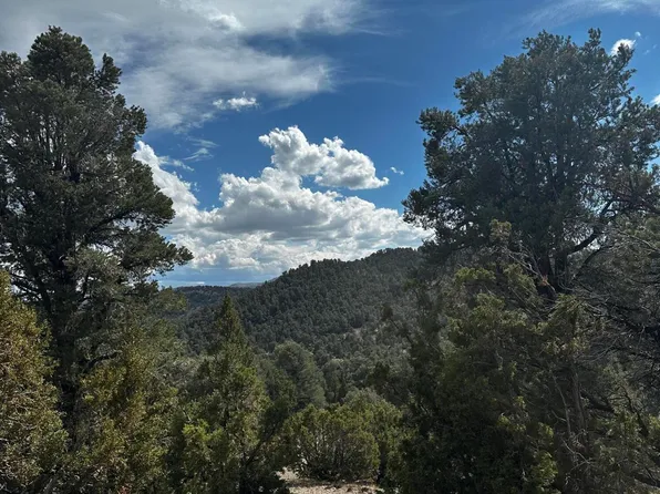 2000 Scorpion Rd, Reno, NV 89521