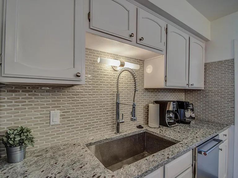 8420 E Keim Dr — Photo 17