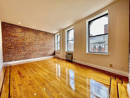 1st image of 366 Broome St APT 43