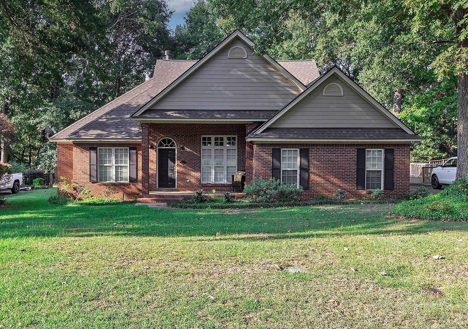 Emerald Mountain Rental! — Photo 1
