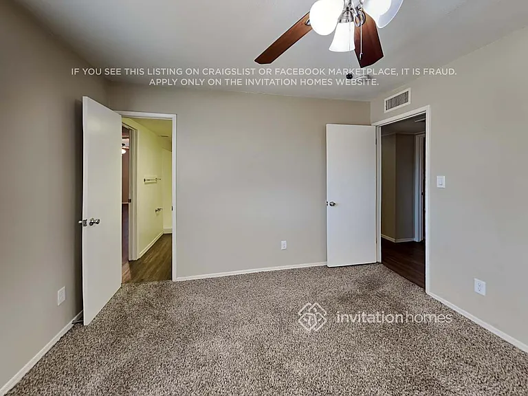 4408 N 90th Dr — Photo 9