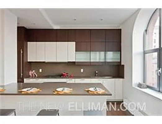 Sold by Douglas Elliman | media 23