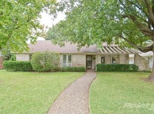 403 Forest Grove Dr, Richardson, TX 75080