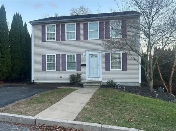 15 Watkins Ave, Cranston, RI 02920