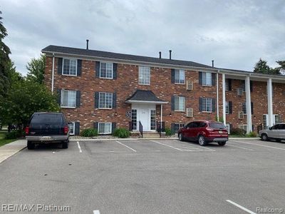 515 W Highland Rd S #E4, Howell, MI, 48843