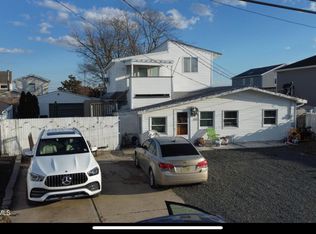 1712 Binnacle Rd, Forked River, NJ 08731