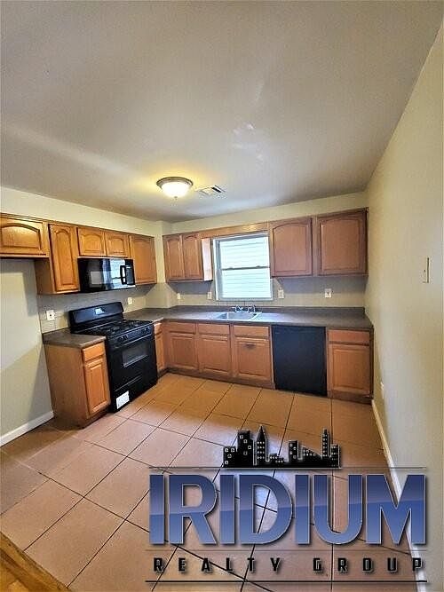 1st image of 505 S 19th St Floor 2