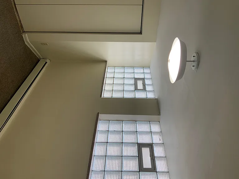 2534 Vera Ave — Photo 10