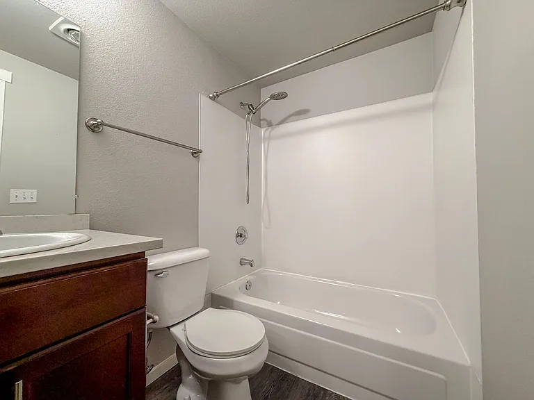 566 Prospect St #303 — Photo 16