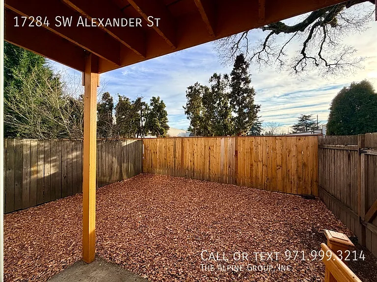 17284 SW Alexander St — Photo 25