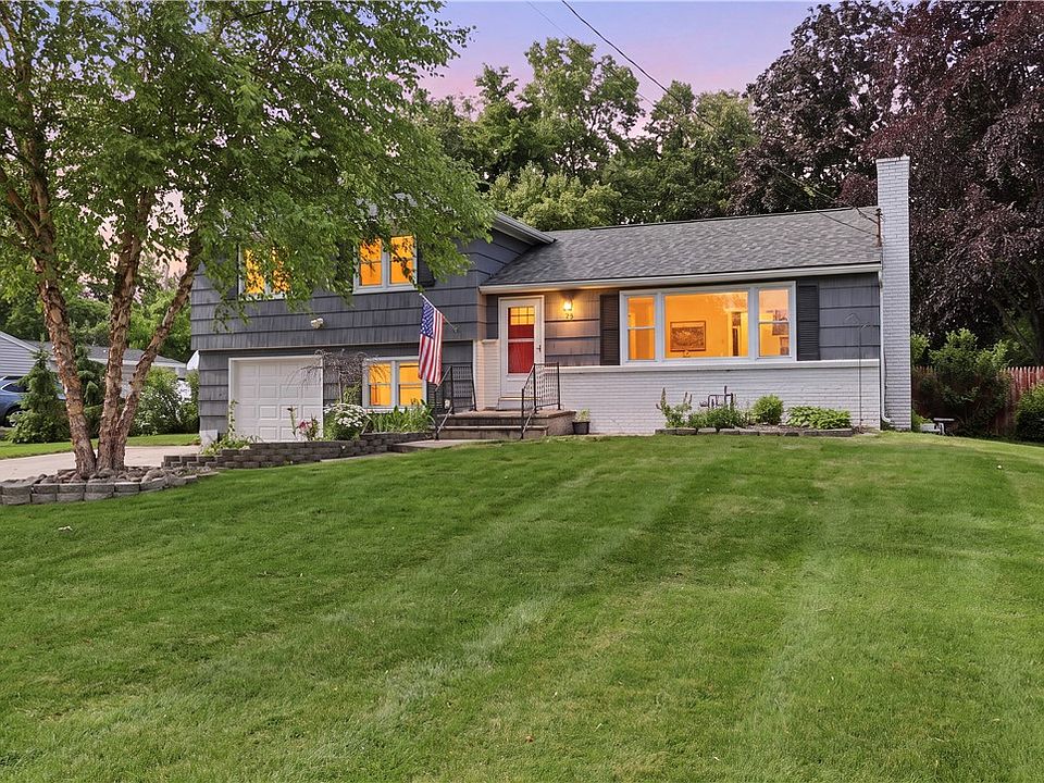 1st image of 58 Kirkland Dr