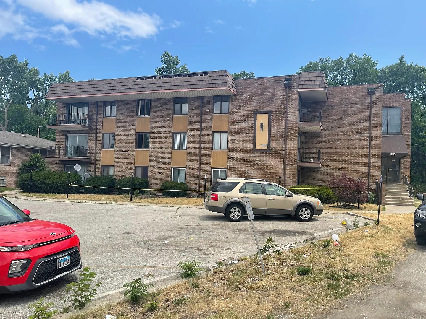 550 Michigan City Rd APT 1D photo 1