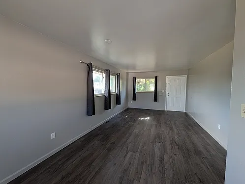 12800 E 13th Pl — Photo 5