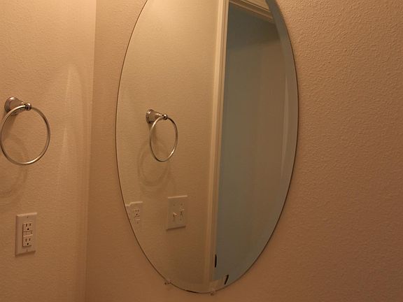 4th image of 5846 Blackhorse Cir
