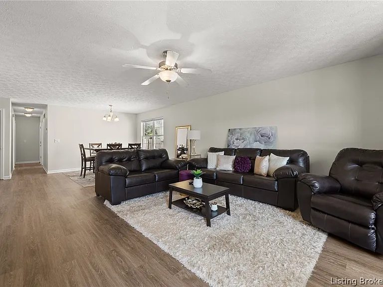 7836 Joseph Dr — Photo 7