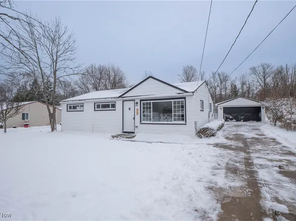 3796 Sanford Dr, Brunswick, OH 44212