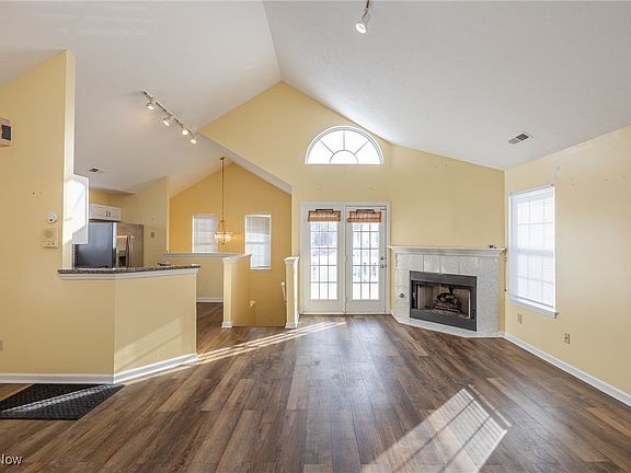 5th image of 31 Vista Cir