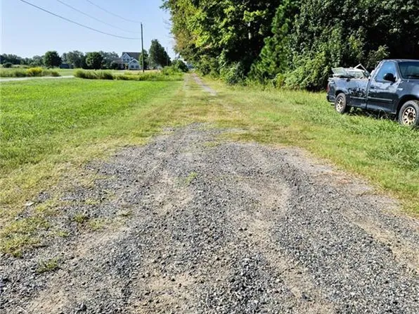 1769 Land Of Promise Rd, Chesapeake, VA 23322