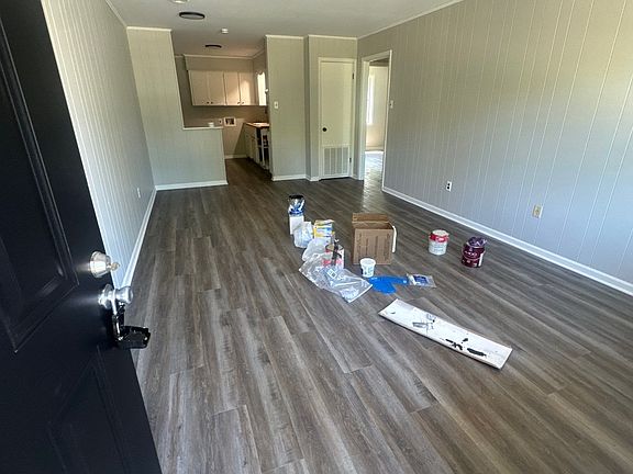 3rd image of 207 Highland St APT 2