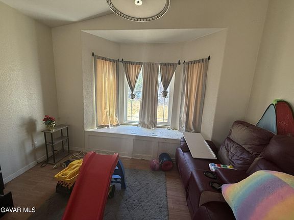 2nd image of 1247 Marion Ave