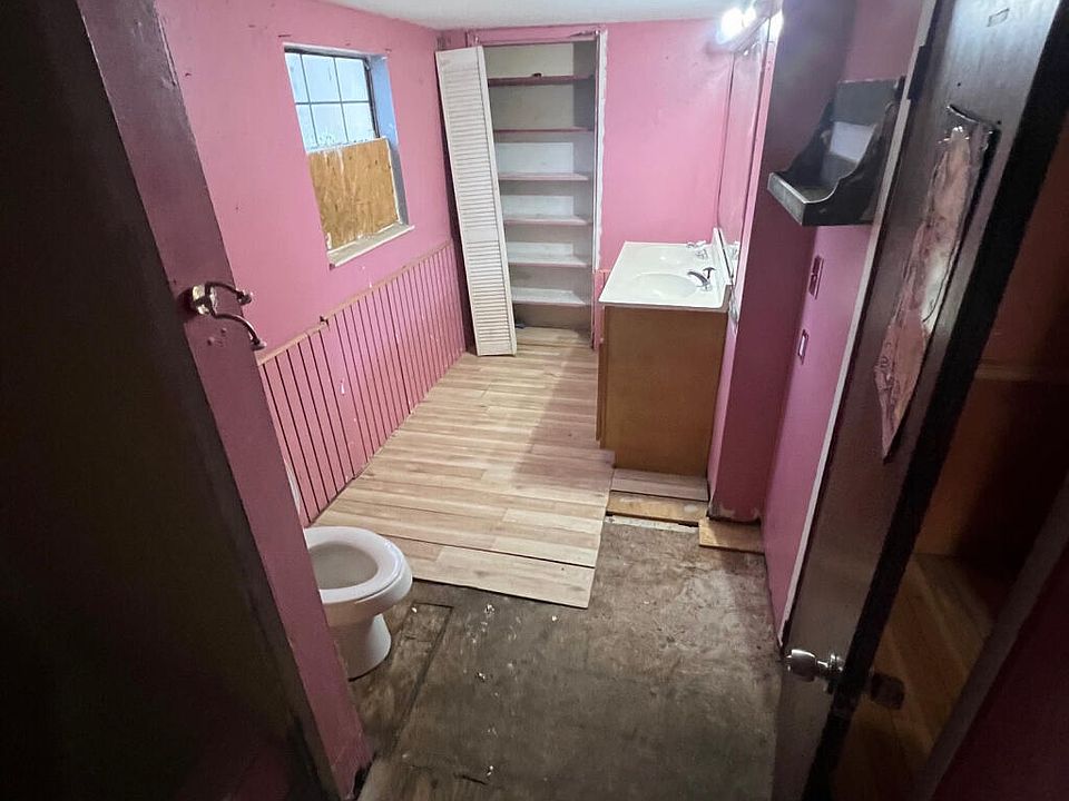 2nd image of 6705 Terry Dr