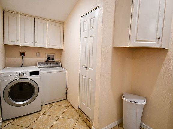 4th image of 803 Rosalia Dr