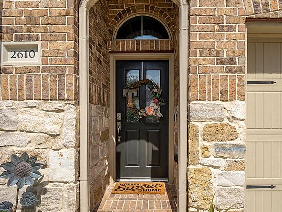 3rd image of 2610 Primrose Bloom Ln