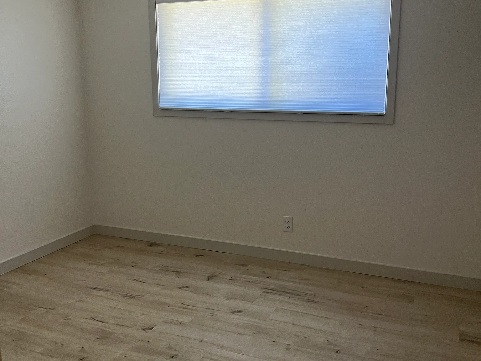 2 bed, 1000 sqft, $1,950 — Photo 4