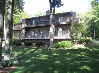4612 E Bay Shore Cir UNIT F2, Sturgeon Bay, WI 54235