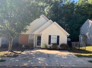 195 London Dr, McDonough, GA 30253