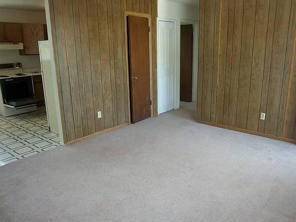 4th image of 3555 Darkwood Pl