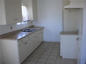 1st image of 1102 W 97th St APT 5