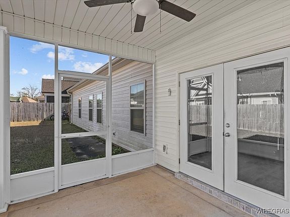 5th image of 104 Meer Busch Ln