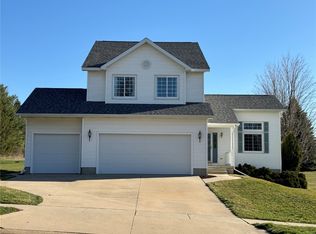 105 Lincoln Ave, Lisbon, IA 52253