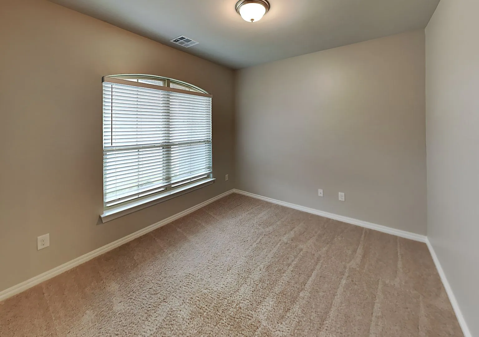Spacious 3 Bedroom 2 Bathroom Home with Office/Flex Space in Piedmont Schools — Photo 4