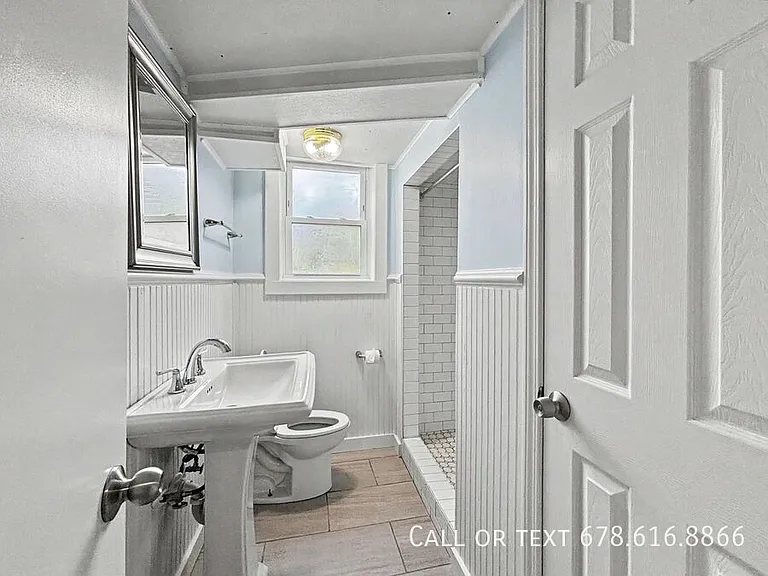 560 Lee Byrd Rd #A — Photo 13